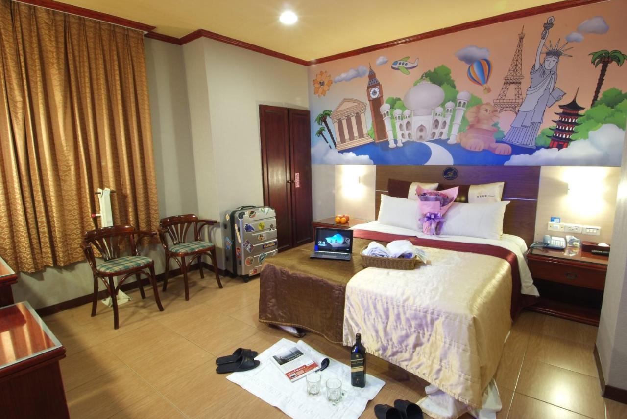 Golden Swallow Hotel Hsinchu Esterno foto